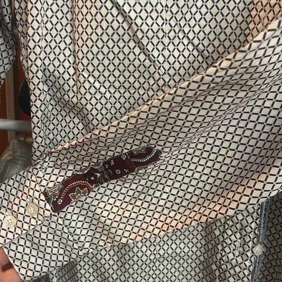 cinch button up - Picture 2 of 3